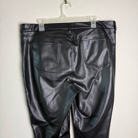NYDJ Black Faux Leather Marilyn Straight Leg Pants Sculp-Her 
Jeans 16 - Picture 7 of 16